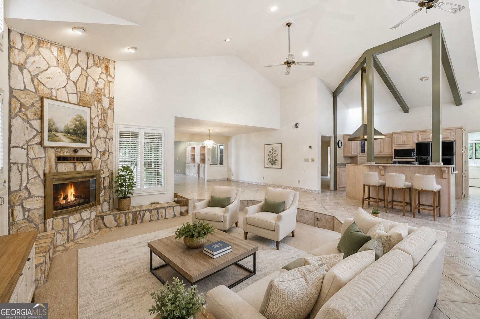 3 bedroom, 3 bathroom, 3,508 sq ft single family residence for sale at 31 Addington Court, Toccoa, GA 30577 — photo 4