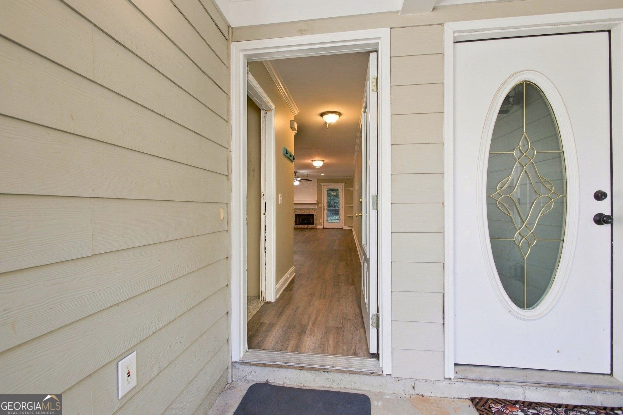 2 bedroom, 3 bathroom, 1,192 sq ft townhouse for sale at 311 Brookside Way, Canton, GA 30114 — photo 5