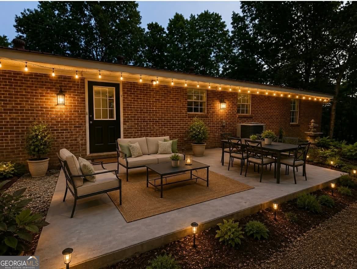 3 bedroom, 2 bathroom, 1,860 sq ft single family residence sold at 10667 Highway 411, Chatsworth, GA 30705