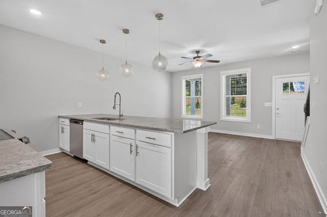 3 bedroom, 3 bathroom townhouse for sale at 230 Maddux Street LOT 14, Fayetteville, GA 30214 — photo 7