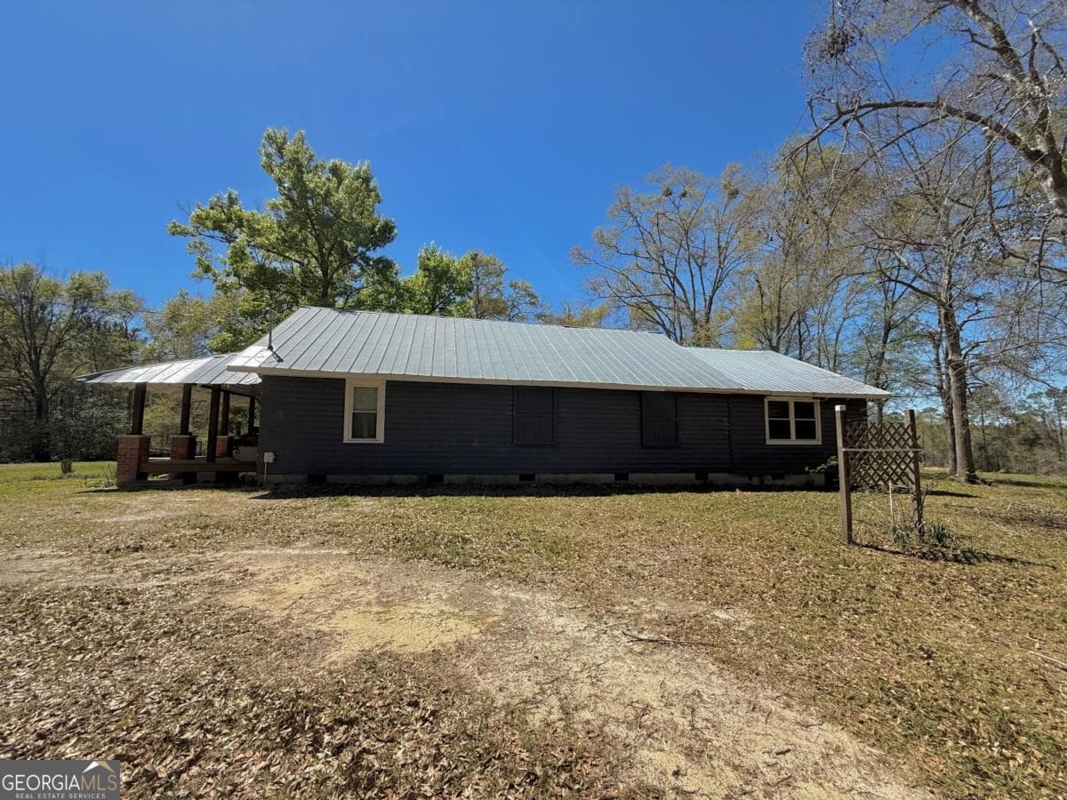 2 bedroom, 2 bathroom, 2,080 sq ft single family residence sold at 138 Solid Rock Lane, Mcrae, GA 31055