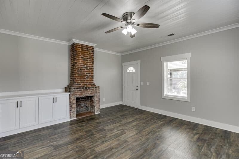 4 bedroom, 2 bathroom, 1,628 sq ft single family residence for rent at 4615 S Lee Street, Buford, GA 30518 for $2,495 a month — photo 9