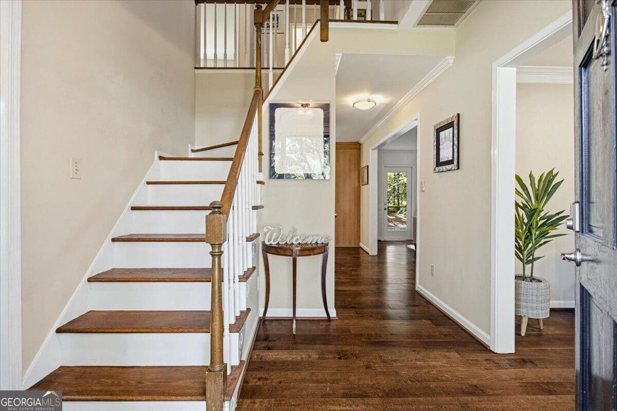 4 bedroom, 2.5 bathroom single family residence for sale at 5084 Williamsport Drive, Peachtree Corners, GA 30092 — photo 4