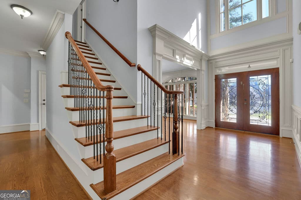 5 bedroom, 4.5 bathroom, 4,873 sq ft single family residence for sale at 5127 Bentwater Lane, Lilburn, GA 30047 — photo 10