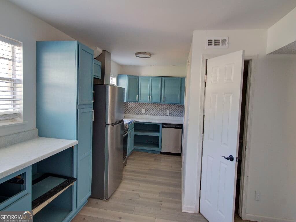 3 bedroom, 2.5 bathroom, 1,600 sq ft condominium for sale at 4701 Flat Shoals Road 49A, Union City, GA 30291 — photo 8
