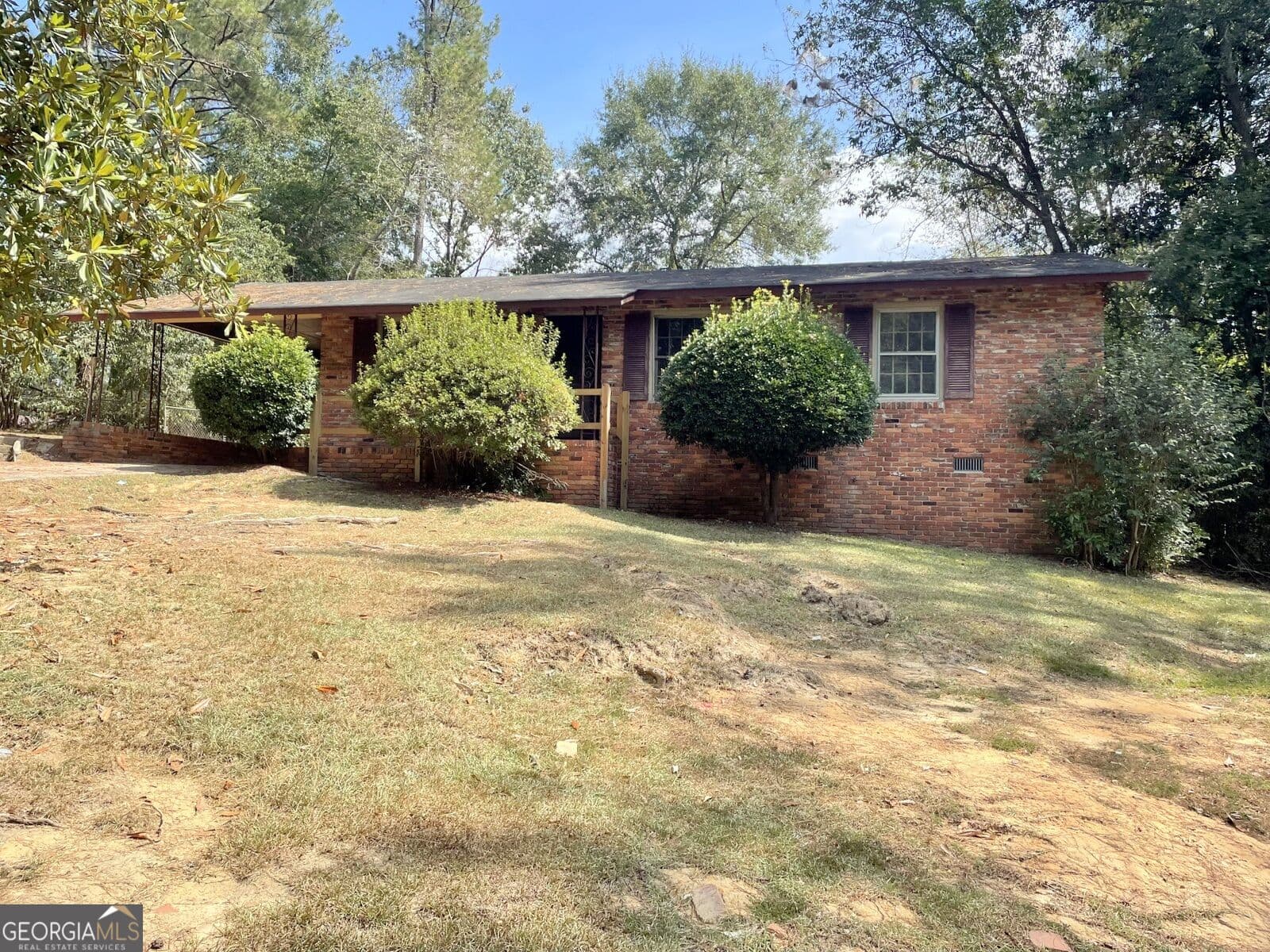 3 bedroom, 2 bathroom, 1,025 sq ft single family residence for sale at 4702 Elkan Avenue, Macon, GA 31210 — photo 2