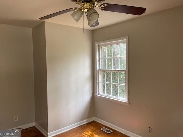 3 bedroom, 2 bathroom, 1,025 sq ft single family residence for sale at 4702 Elkan Avenue, Macon, GA 31210 — photo 5