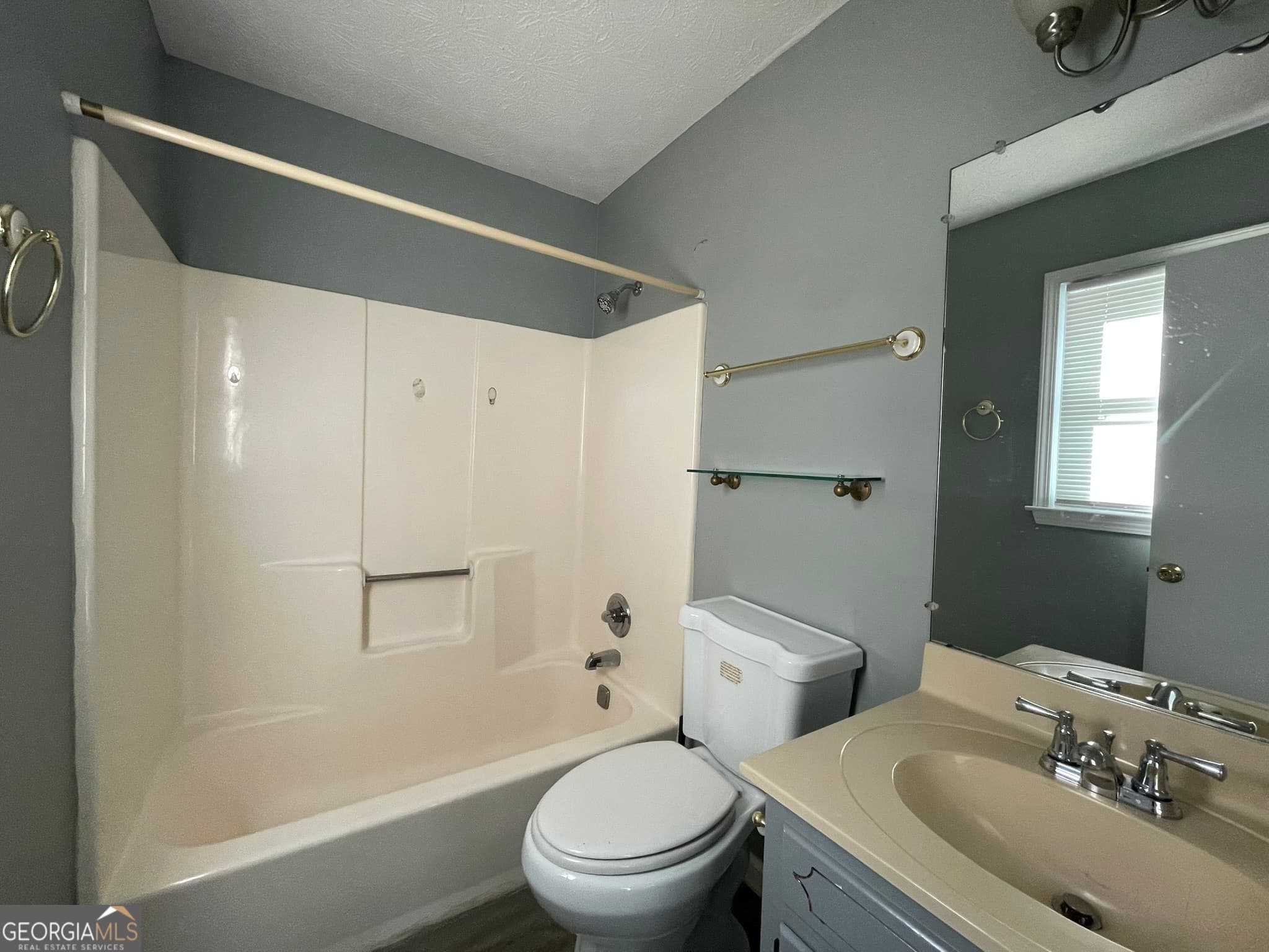 4 bedroom, 2 bathroom, 1,968 sq ft single family residence for rent at 3076 Mill Falls Court, Duluth, GA 30097 for $2,200 a month — photo 7