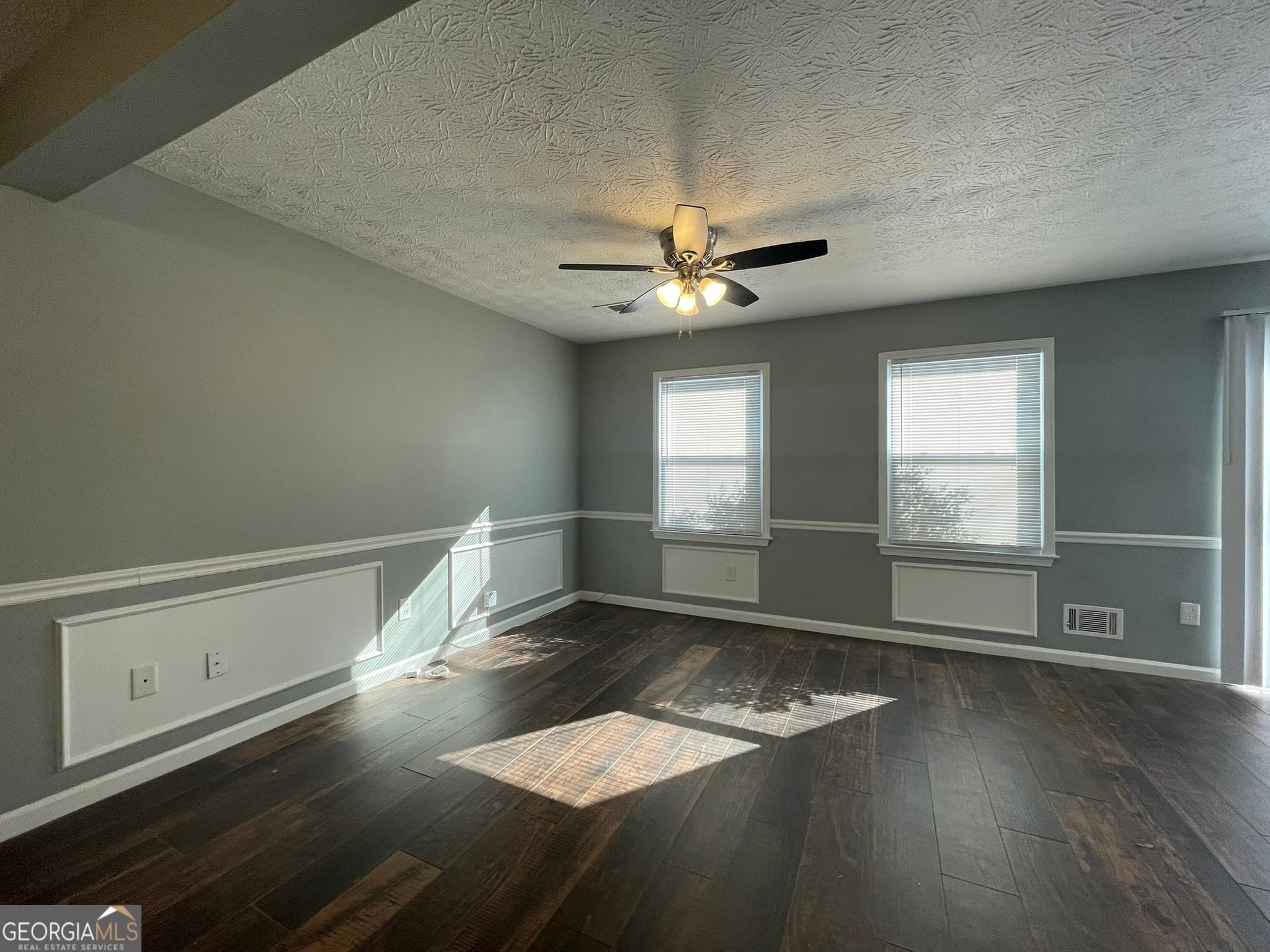 4 bedroom, 2 bathroom, 1,968 sq ft single family residence for rent at 3076 Mill Falls Court, Duluth, GA 30097 for $2,200 a month — photo 3