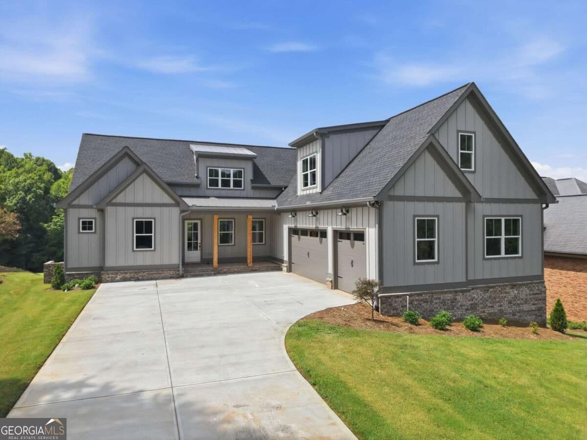 4 bedroom, 3.5 bathroom, 3,100 sq ft single family residence for sale at 1973 Duncans Mill Lane, Jefferson, GA 30549 — photo 6