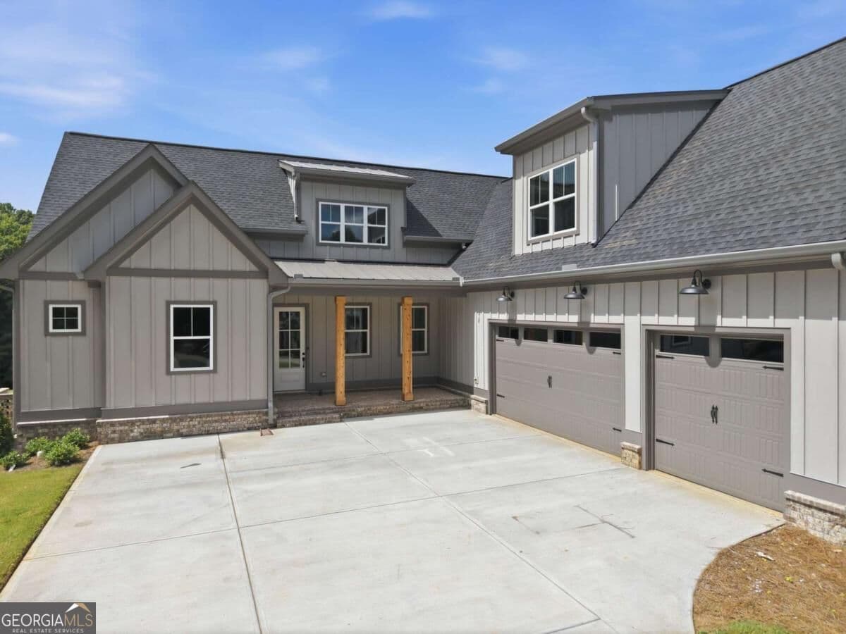 4 bedroom, 3.5 bathroom, 3,100 sq ft single family residence for sale at 1973 Duncans Mill Lane, Jefferson, GA 30549 — photo 3