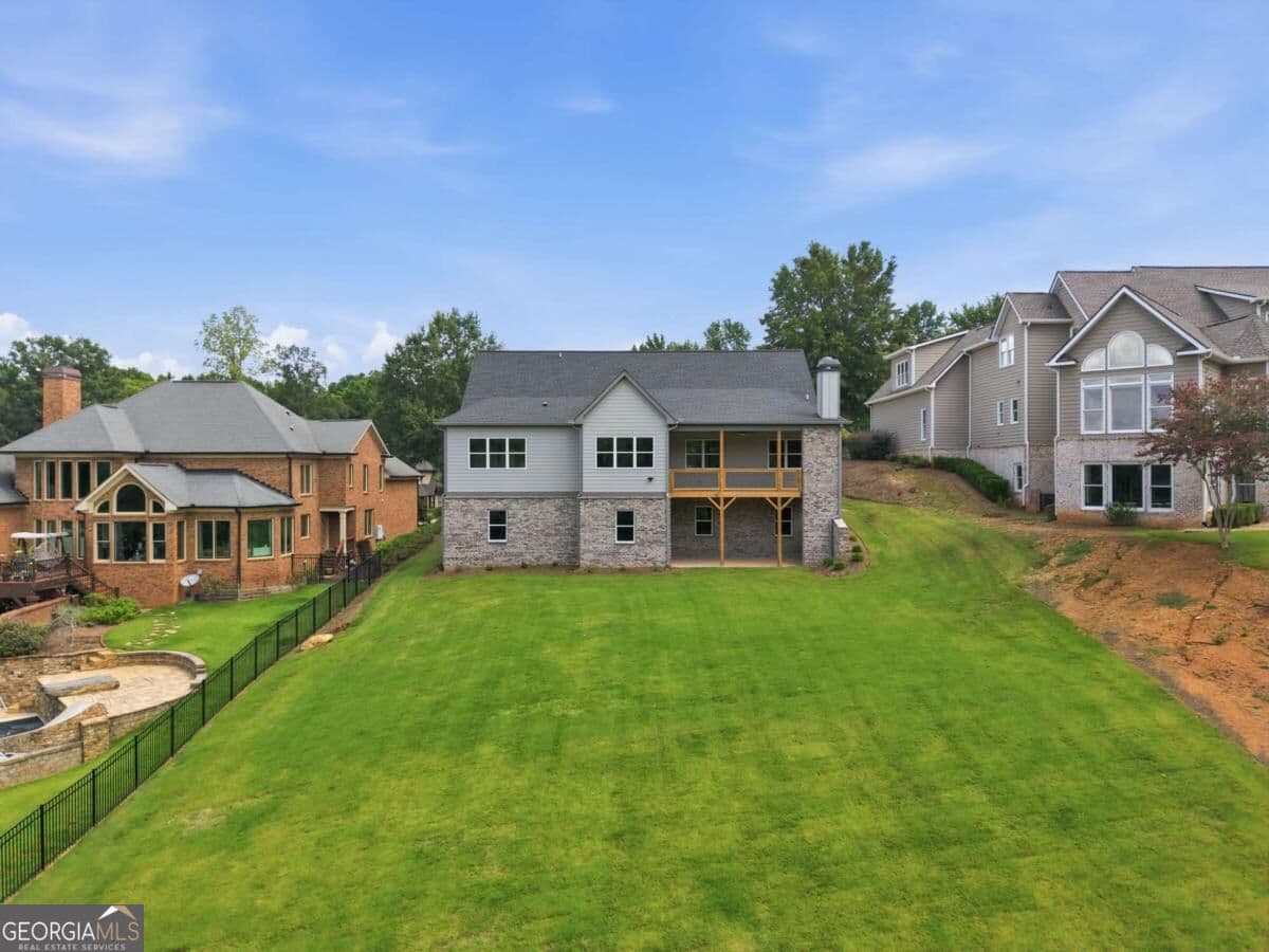 4 bedroom, 3.5 bathroom, 3,100 sq ft single family residence for sale at 1973 Duncans Mill Lane, Jefferson, GA 30549 — photo 8