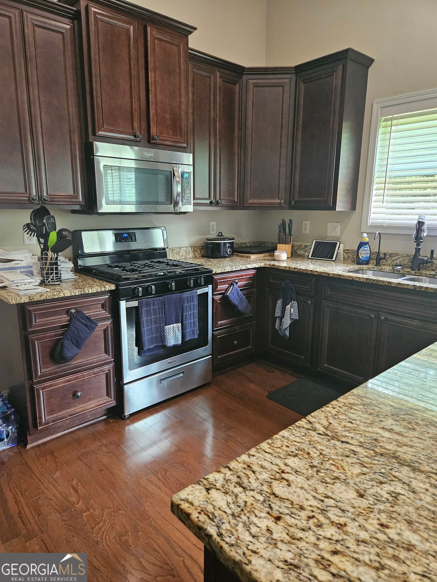 4 bedroom, 3 bathroom, 2,988 sq ft single family residence for sale at 511 Tradition Place, Lagrange, GA 30241 — photo 6