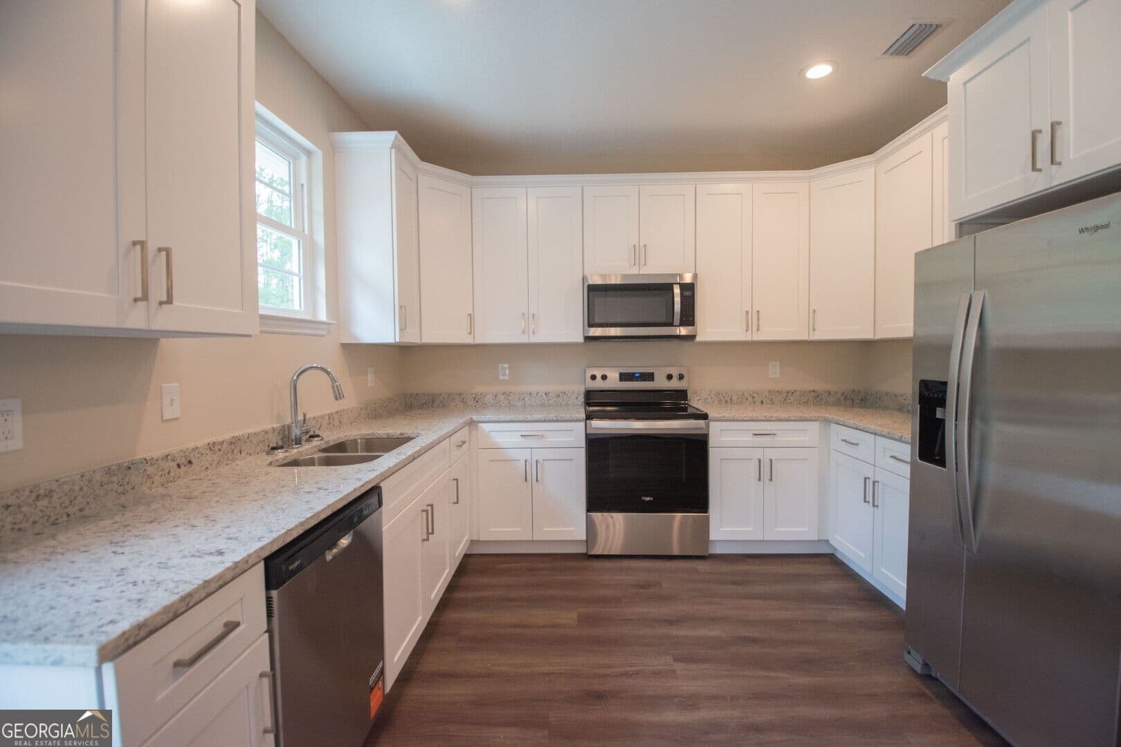 3 bedroom, 2 bathroom, 1,500 sq ft single family residence under contract at 176 Jenny Court LOT 16, Folkston, GA 31537 — photo 10