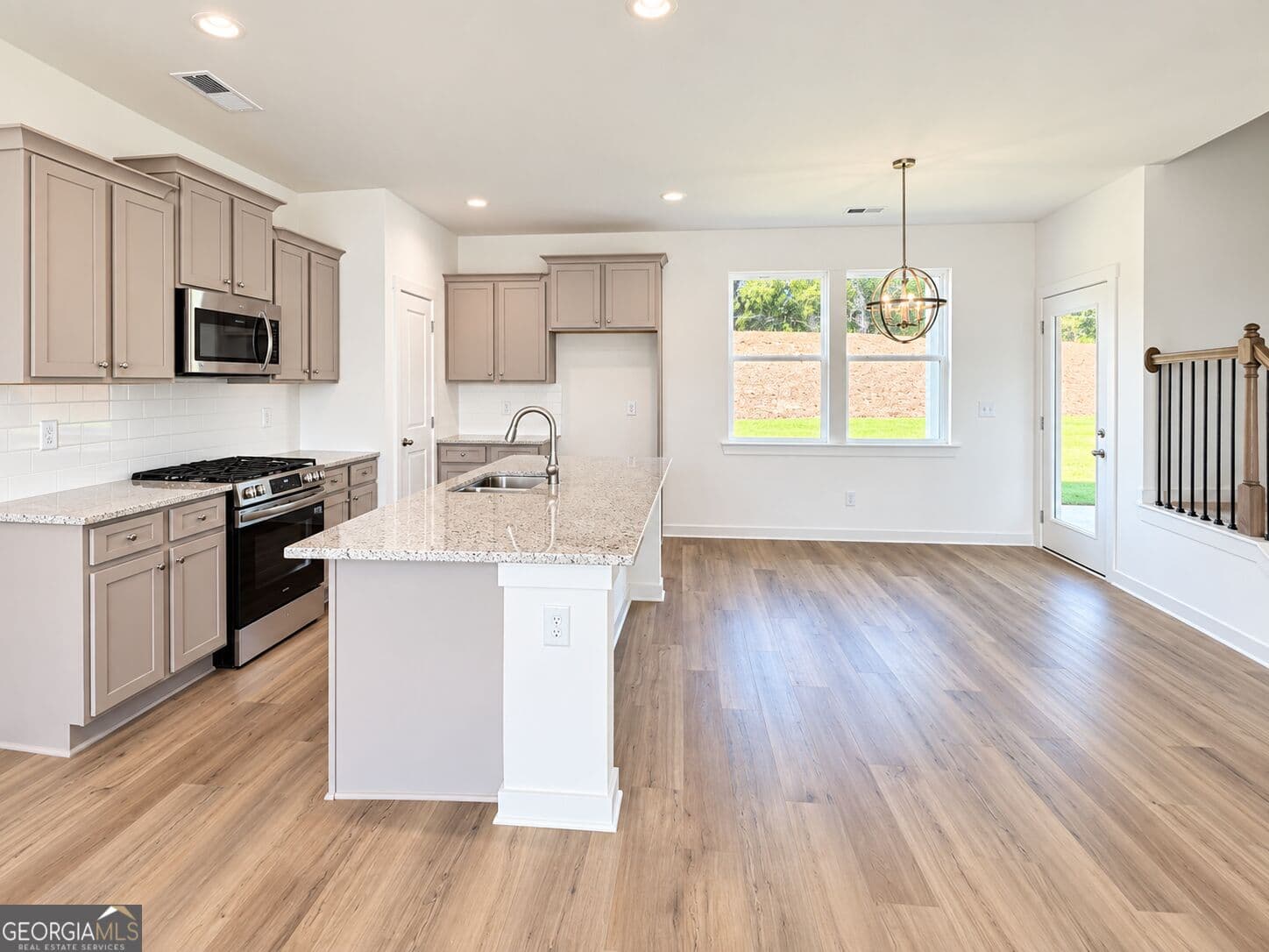 4 bedroom, 2.5 bathroom, 1,900 sq ft single family residence for rent at 44 Purackal Lane, Statham, GA 30666 for $2,400 a month — photo 3