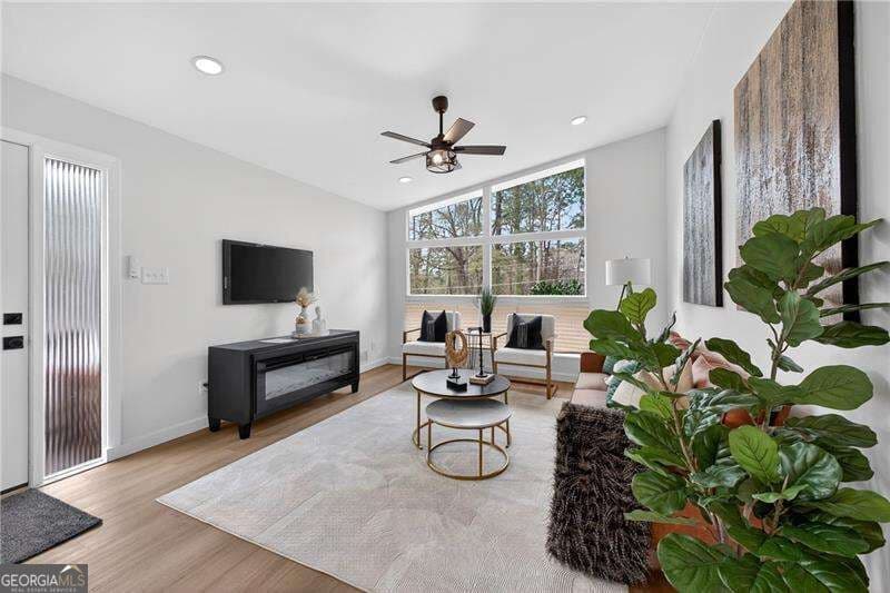 3 bedroom, 2 bathroom single family residence for rent at 201 Lydia Drive, Atlanta, GA 30315 for $2,750 a month — photo 4