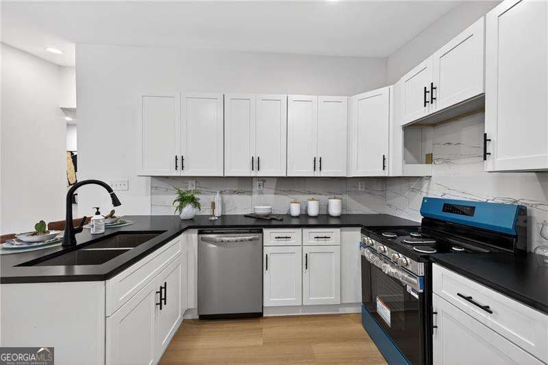 3 bedroom, 2 bathroom single family residence for rent at 201 Lydia Drive, Atlanta, GA 30315 for $2,750 a month — photo 8