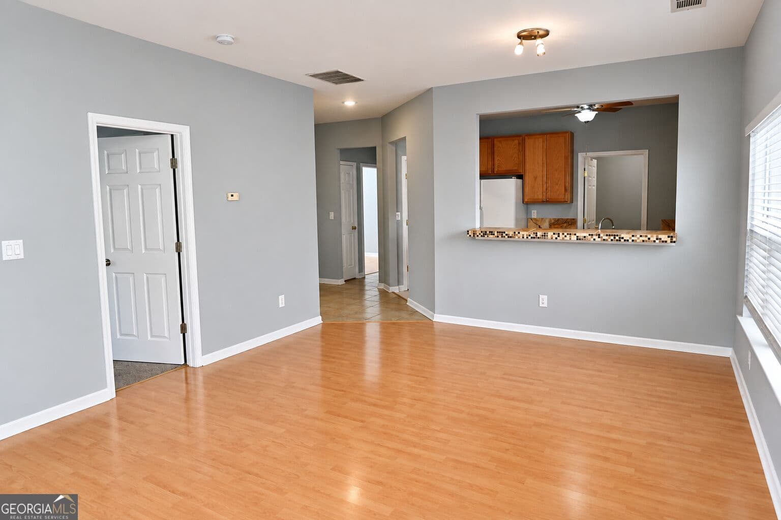 3 bedroom, 2 bathroom single family residence for rent at 1563 Rachels Ridge, Kennesaw, GA 30152 for $2,100 a month — photo 3