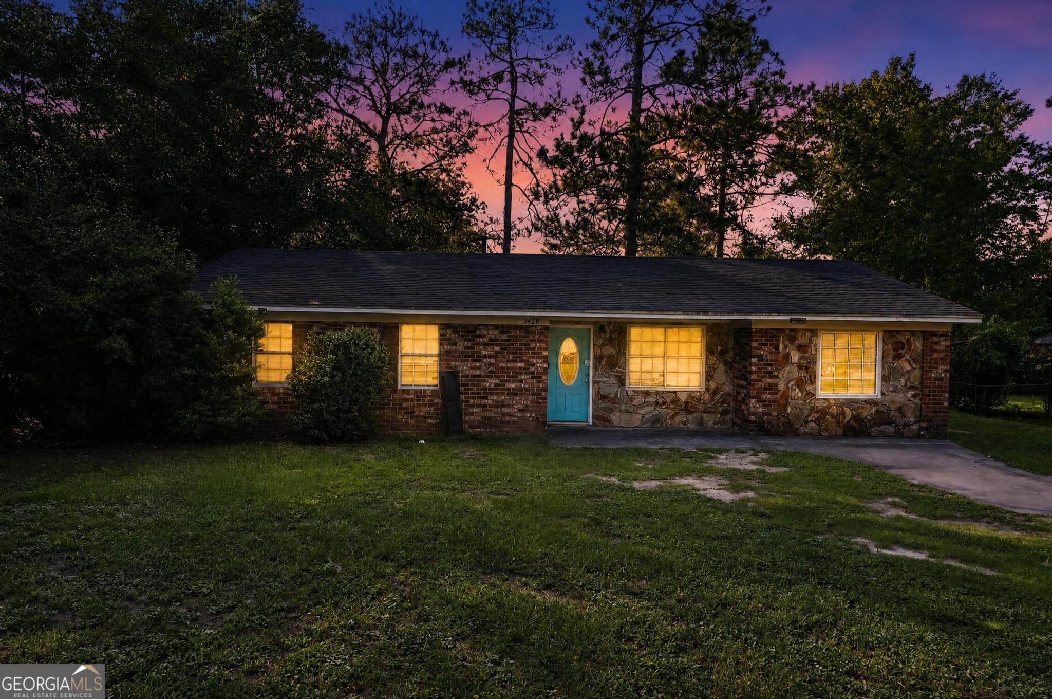 3 bedroom, 1.5 bathroom, 1,278 sq ft single family residence under contract at 3428 Kensington Drive, Augusta, GA 30906