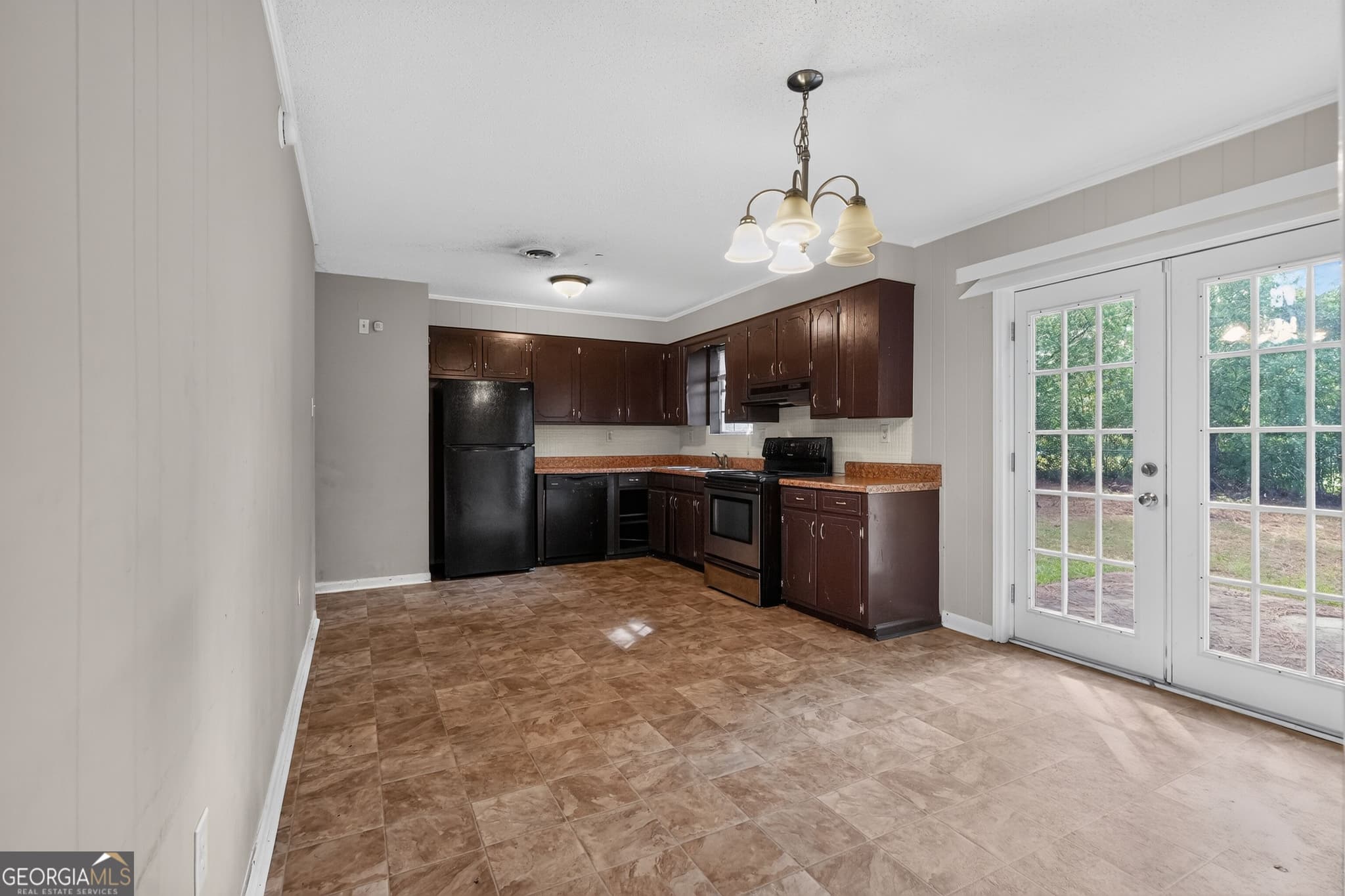 3 bedroom, 1.5 bathroom, 1,278 sq ft single family residence under contract at 3428 Kensington Drive, Augusta, GA 30906 — photo 8