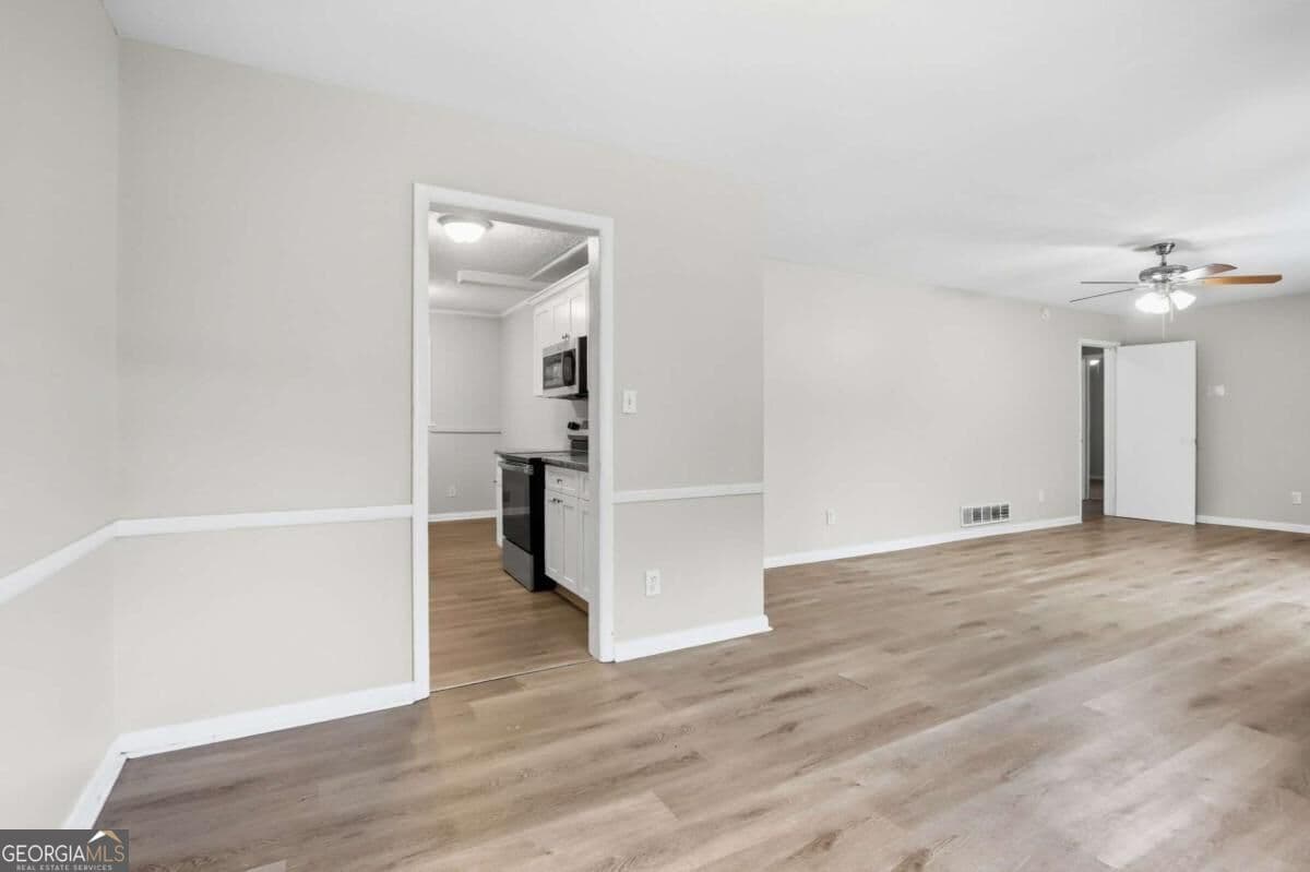 4 bedroom, 2 bathroom, 1,478 sq ft single family residence for sale at 2434 Shamrock Drive, Decatur, GA 30032 — photo 6