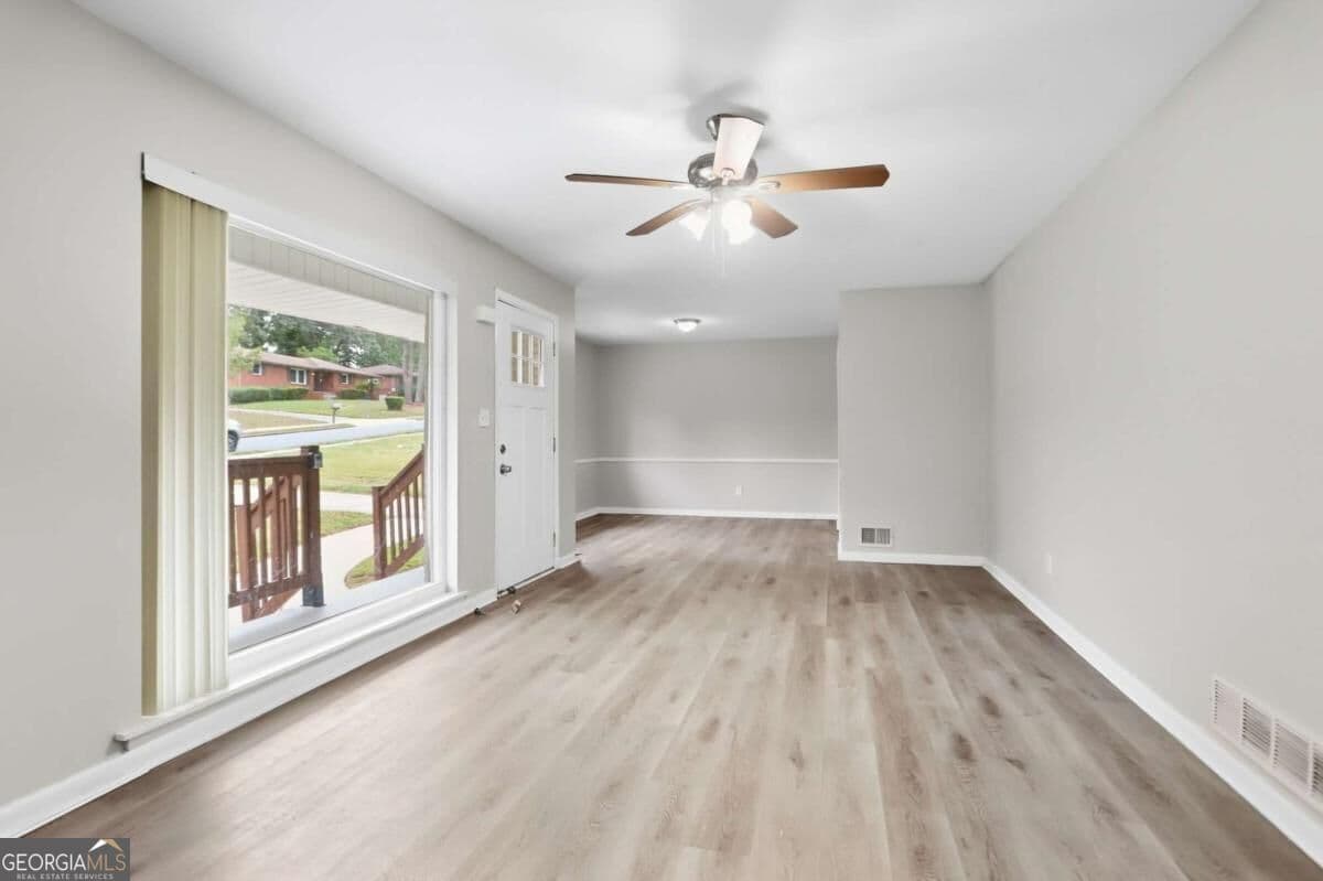4 bedroom, 2 bathroom, 1,478 sq ft single family residence for sale at 2434 Shamrock Drive, Decatur, GA 30032 — photo 3