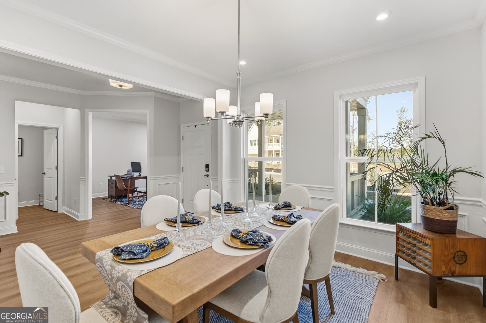 5 bedroom, 4.5 bathroom, 3,331 sq ft single family residence for sale at 109 Sandy Bend Drive, Richmond Hill, GA 31324 — photo 7
