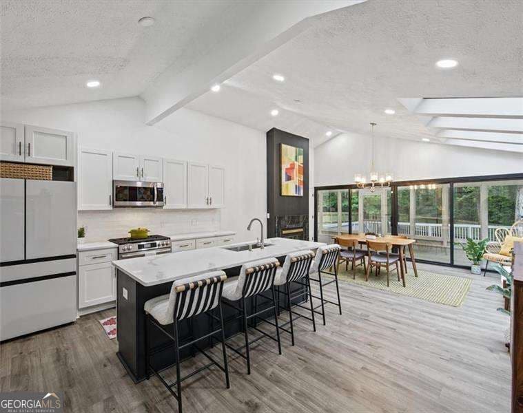 5 bedroom, 3 bathroom, 3,665 sq ft single family residence for sale at 2215 Carlyle Drive, Marietta, GA 30062 — photo 10