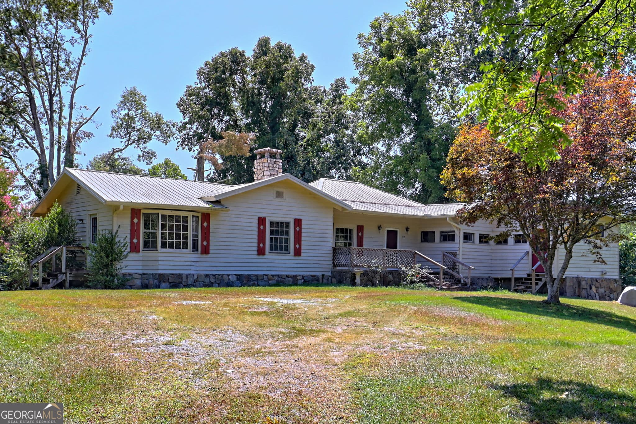 2 bedroom, 2 bathroom, 2,365 sq ft farm for sale at 23 Tanglewood Lane, Lakemont, GA 30552 — photo 9
