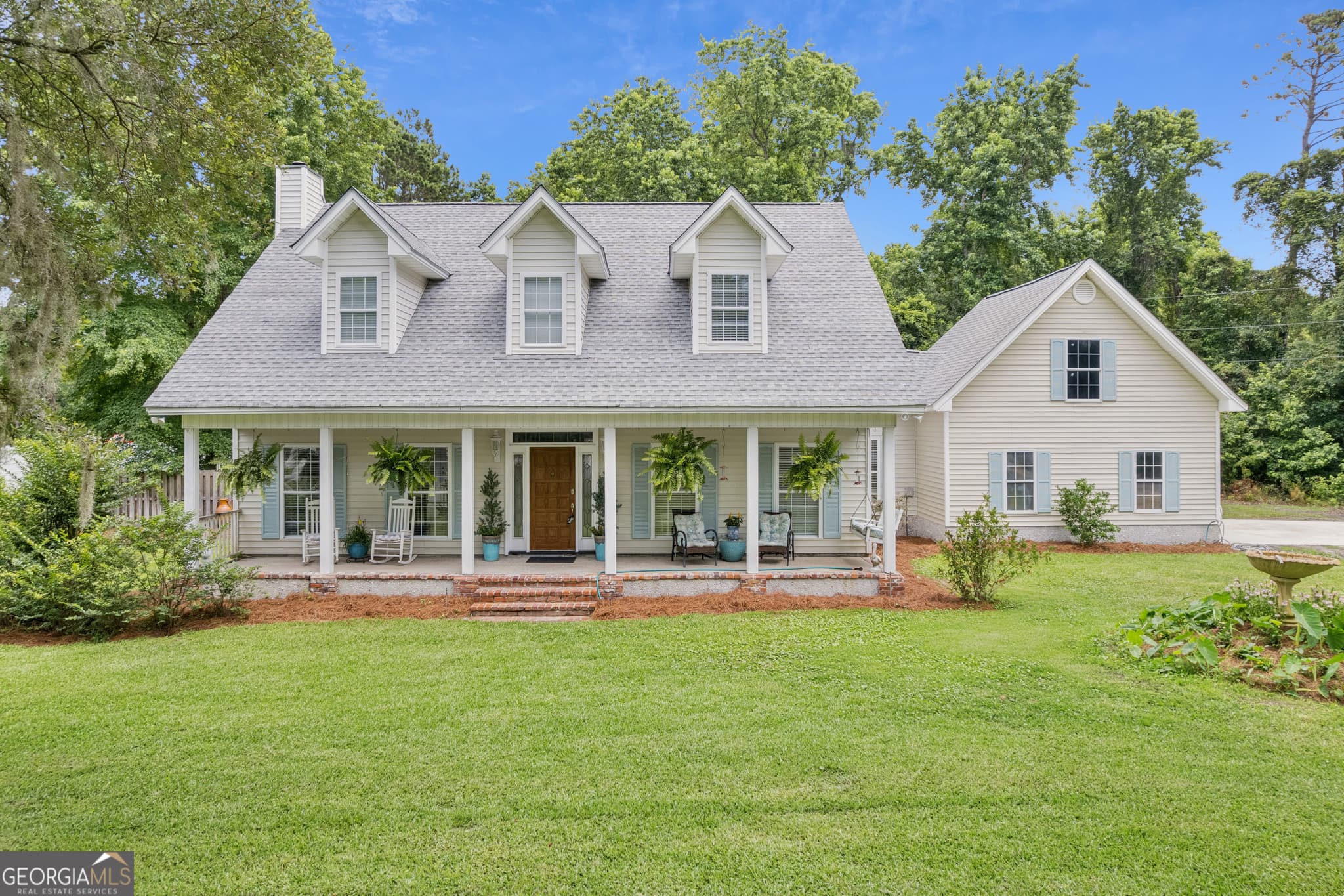 5 bedroom, 2.5 bathroom, 2,523 sq ft single family residence for sale at 112 Burns Landing, St. Simons, GA 31522