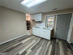 2 bedroom, 1 bathroom, 998 sq ft single family residence for rent at 5971 Robin Hood Lane, Norcross, GA 30093 for $1,400 a month — photo 2