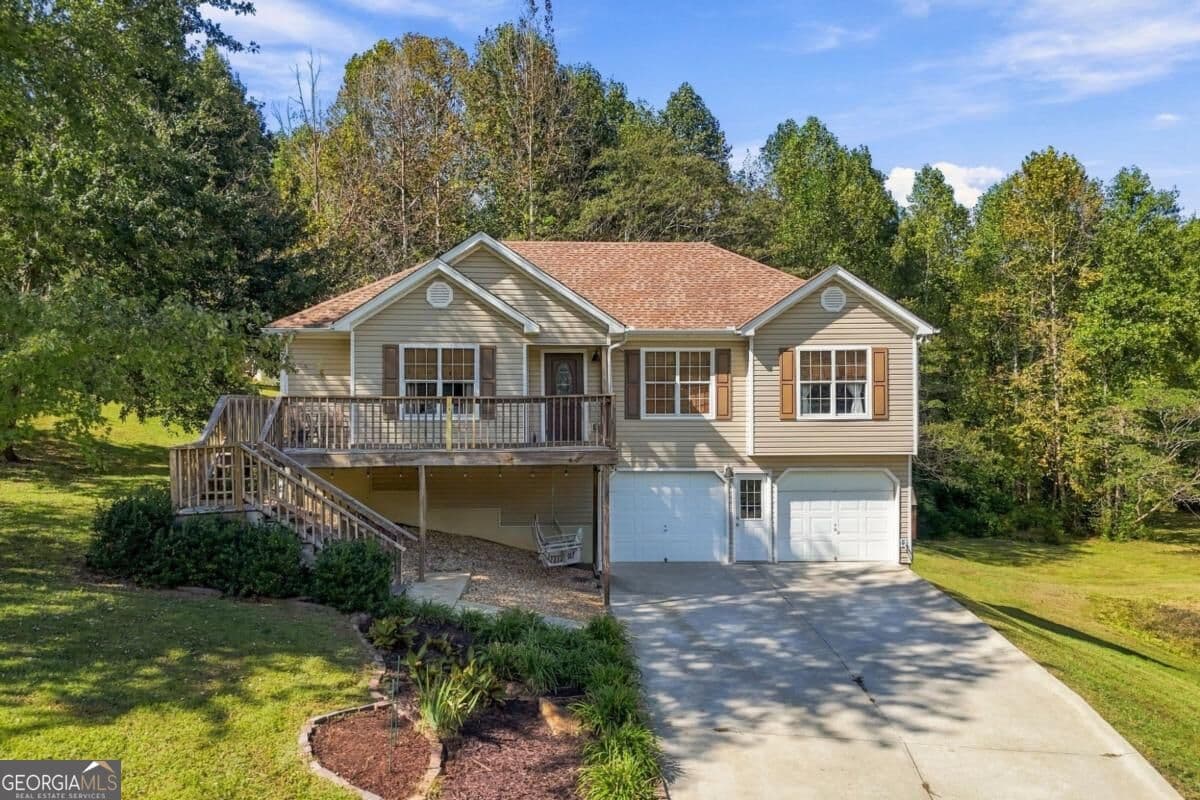 4 bedroom, 2 bathroom, 2,195 sq ft single family residence for sale at 120 Hobson Drive, Jasper, GA 30143 — photo 1 of 59
