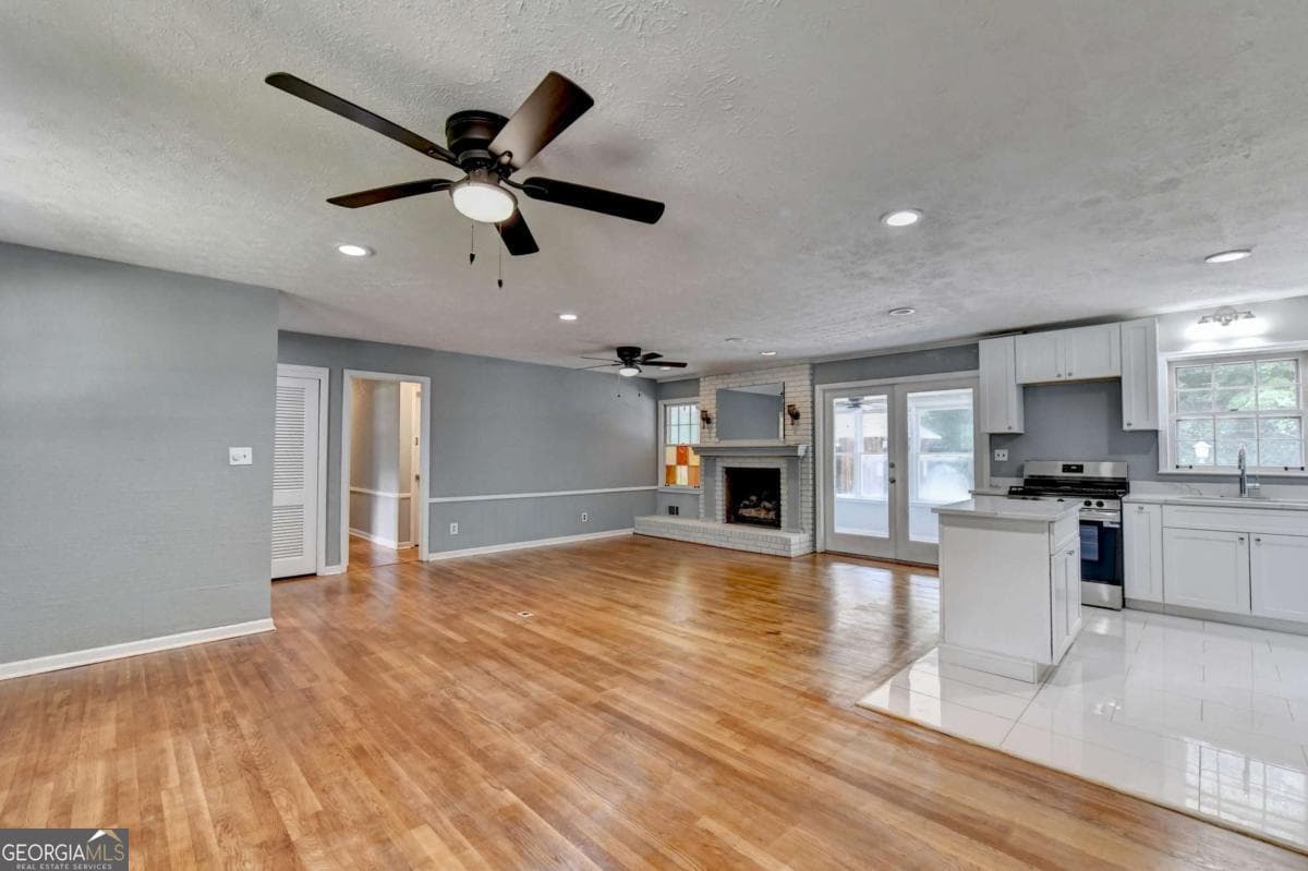 4 bedroom, 3 bathroom, 2,650 sq ft single family residence for sale at 4875 Five Forks Trickum Road, Lilburn, GA 30047 — photo 10