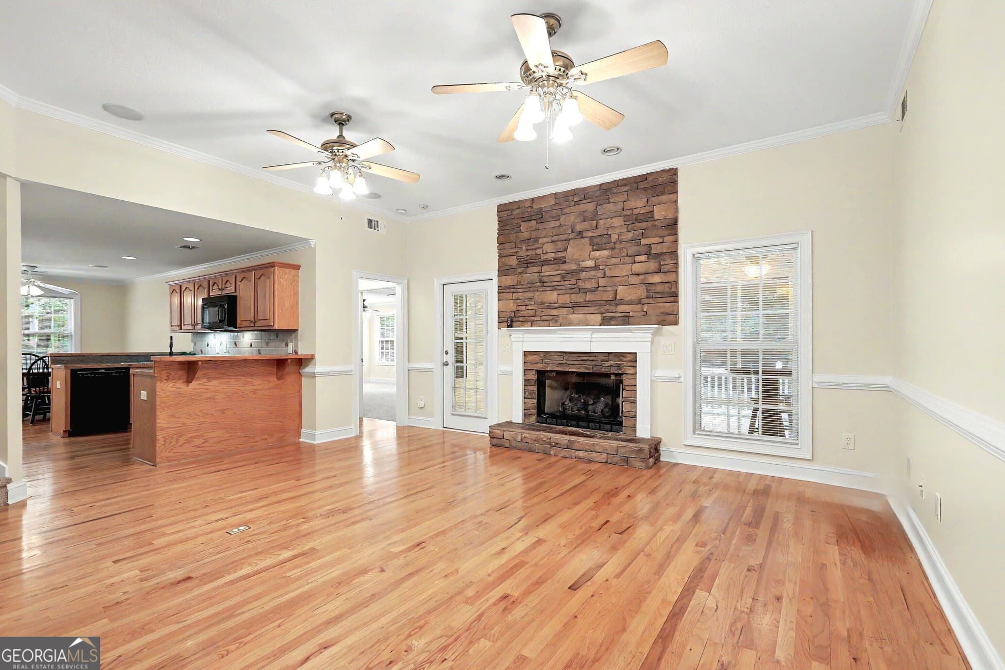 3 bedroom, 2 bathroom, 2,178 sq ft single family residence for sale at 51 Creekwood Drive, Griffin, GA 30223 — photo 10