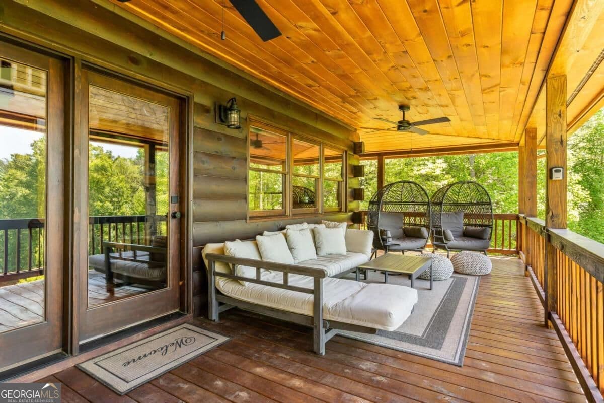 4 bedroom, 3 bathroom, 2,400 sq ft cabin,loft,single family residence for sale at 229 Old Mill Pond Road, Mineral Bluff, GA 30559 — photo 9