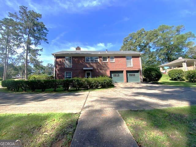 3 bedroom, 2 bathroom, 2,154 sq ft single family residence for sale at 123 Hillcrest Road, West Point, GA 31833 — photo 3