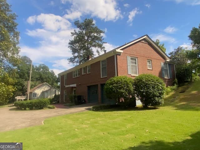 3 bedroom, 2 bathroom, 2,154 sq ft single family residence for sale at 123 Hillcrest Road, West Point, GA 31833 — photo 5