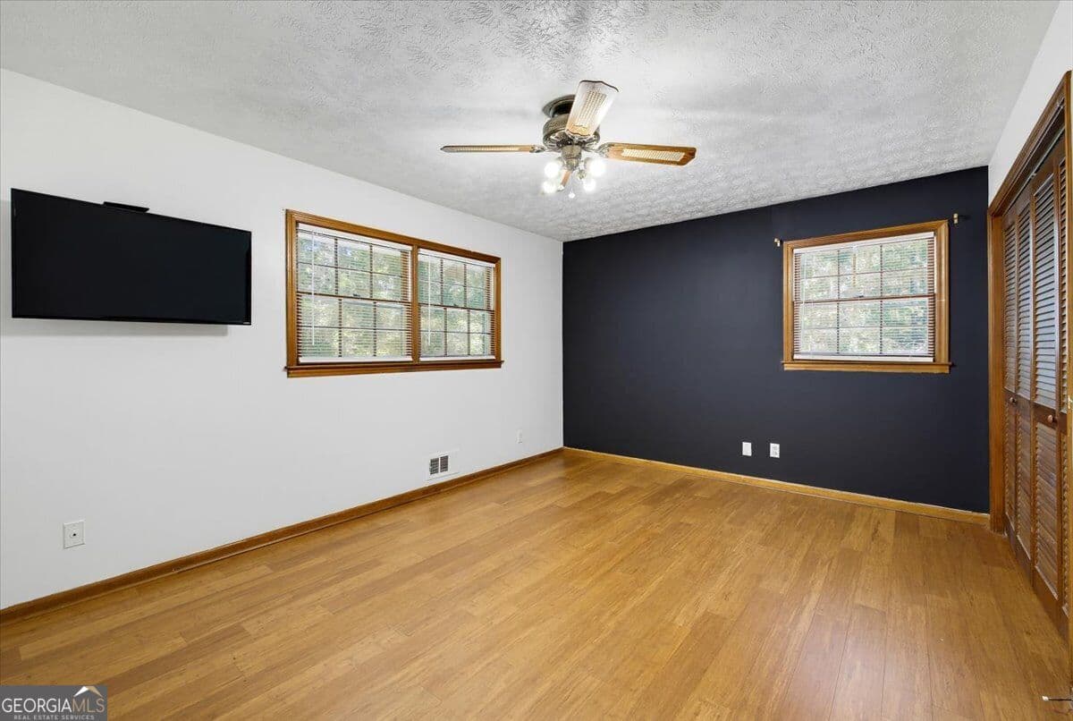 6 bedroom, 4 bathroom, 3,640 sq ft single family residence for rent at 4367 Berline Drive, Lithonia, GA 30038 for $2,550 a month — photo 10