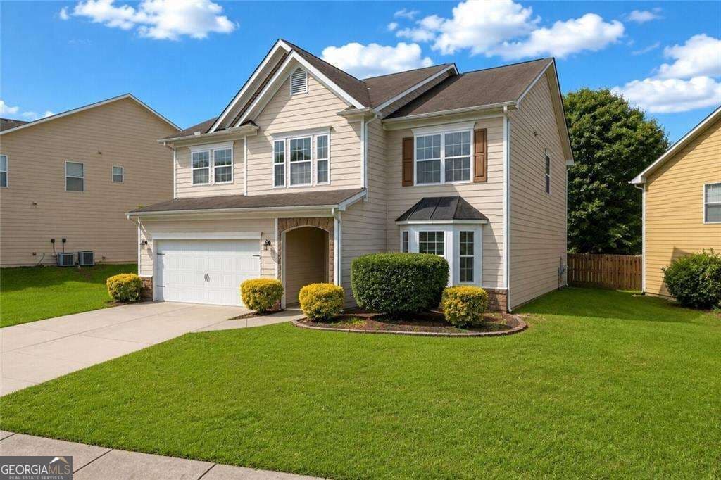 4 bedroom, 2.5 bathroom, 3,239 sq ft single family residence for sale at 7275 Toccoa Circle, South Fulton, GA 30291 — photo 2
