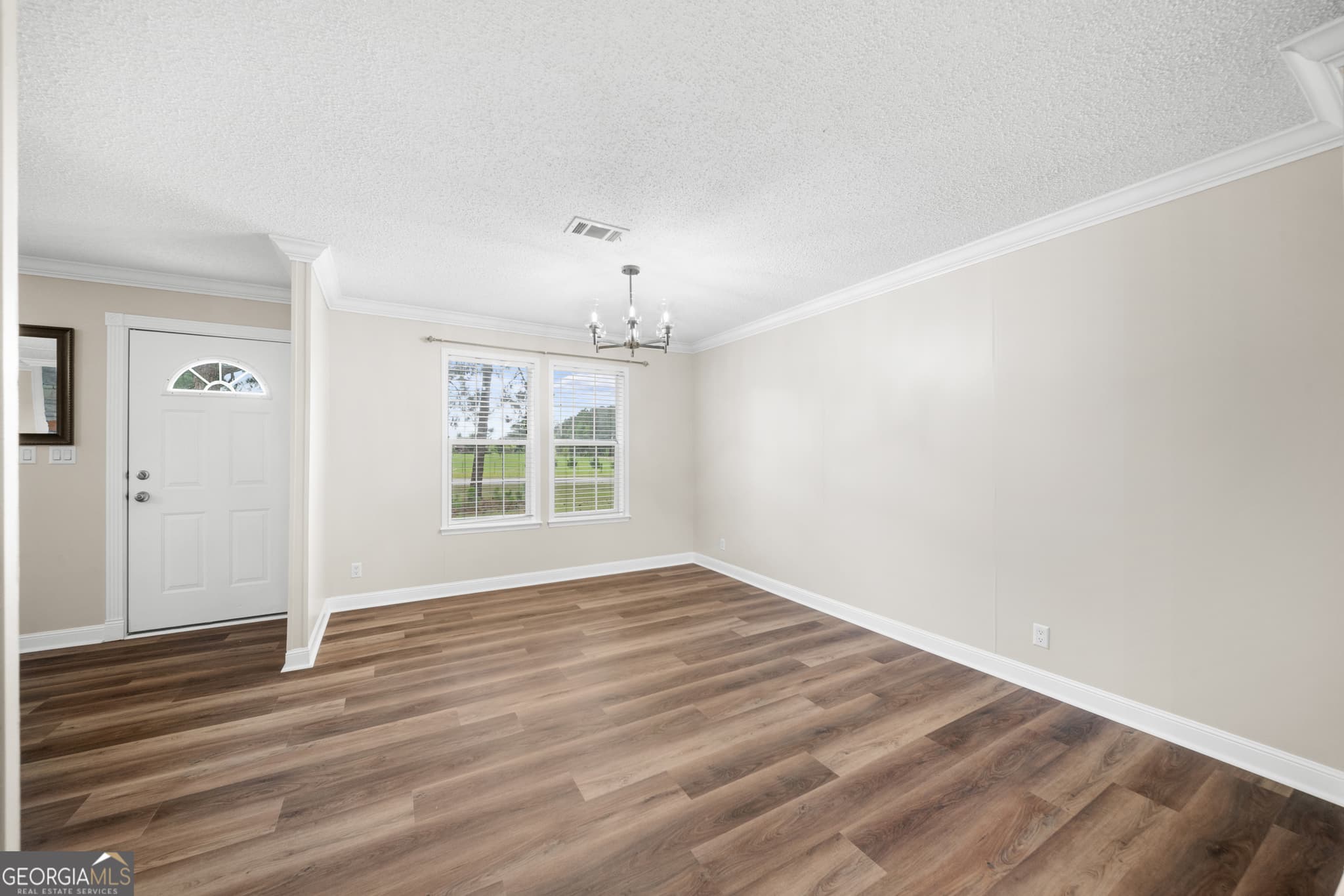 3 bedroom, 2 bathroom, 2,240 sq ft manufactured home,single family residence under contract at 703 Dave Callaway Road, Collins, GA 30421 — photo 6