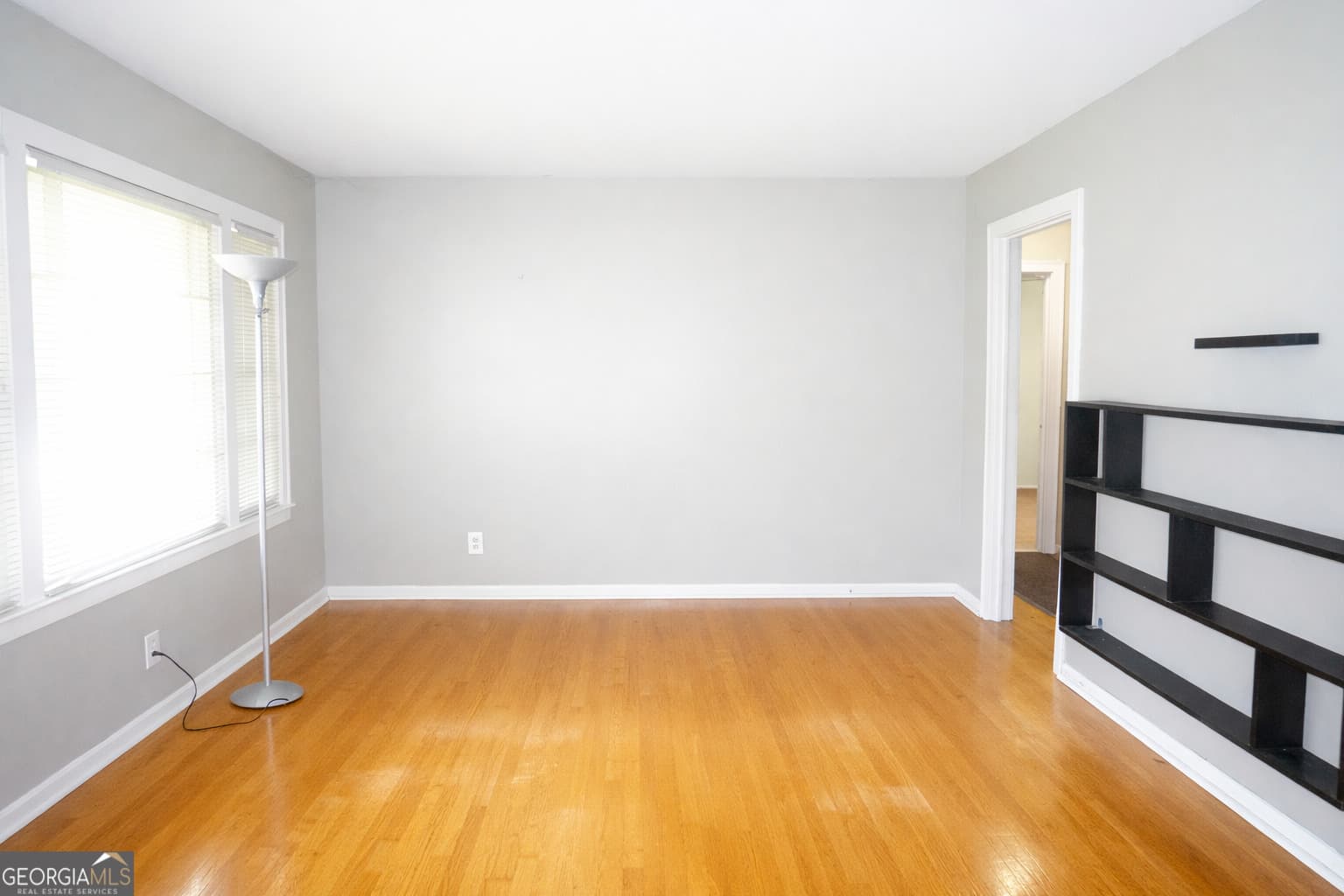 2 bedroom, 1 bathroom, 1,144 sq ft single family residence for sale at 72 Bell Street, Hartwell, GA 30643 — photo 6