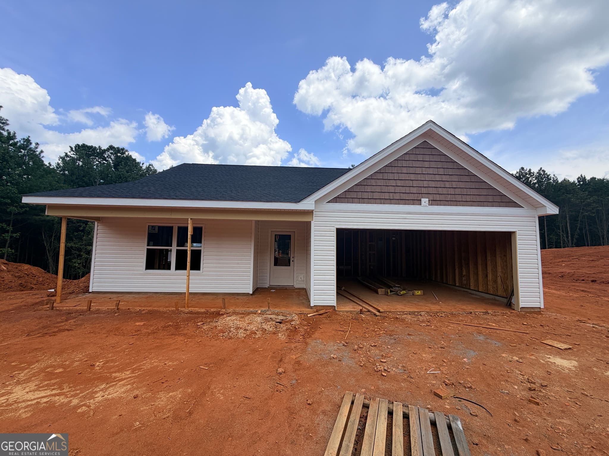 3 bedroom, 2 bathroom, 1,400 sq ft single family residence sold at 242 Indian Trail LOT 20, Hogansville, GA 30230