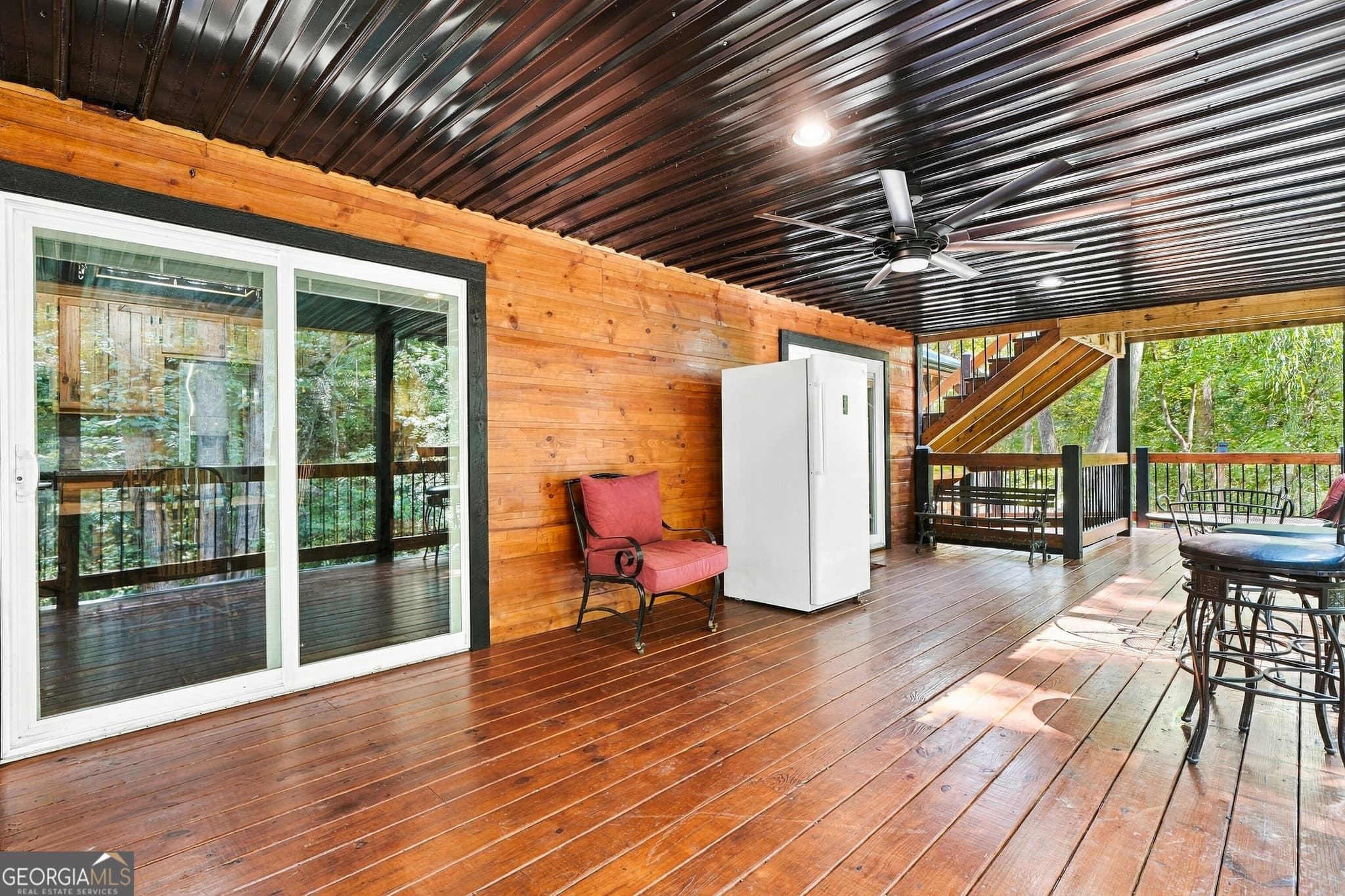 5 bedroom, 3 bathroom, 1,920 sq ft cabin,single family residence for sale at 268 Mission Hill Road, Ellijay, GA 30540 — photo 6