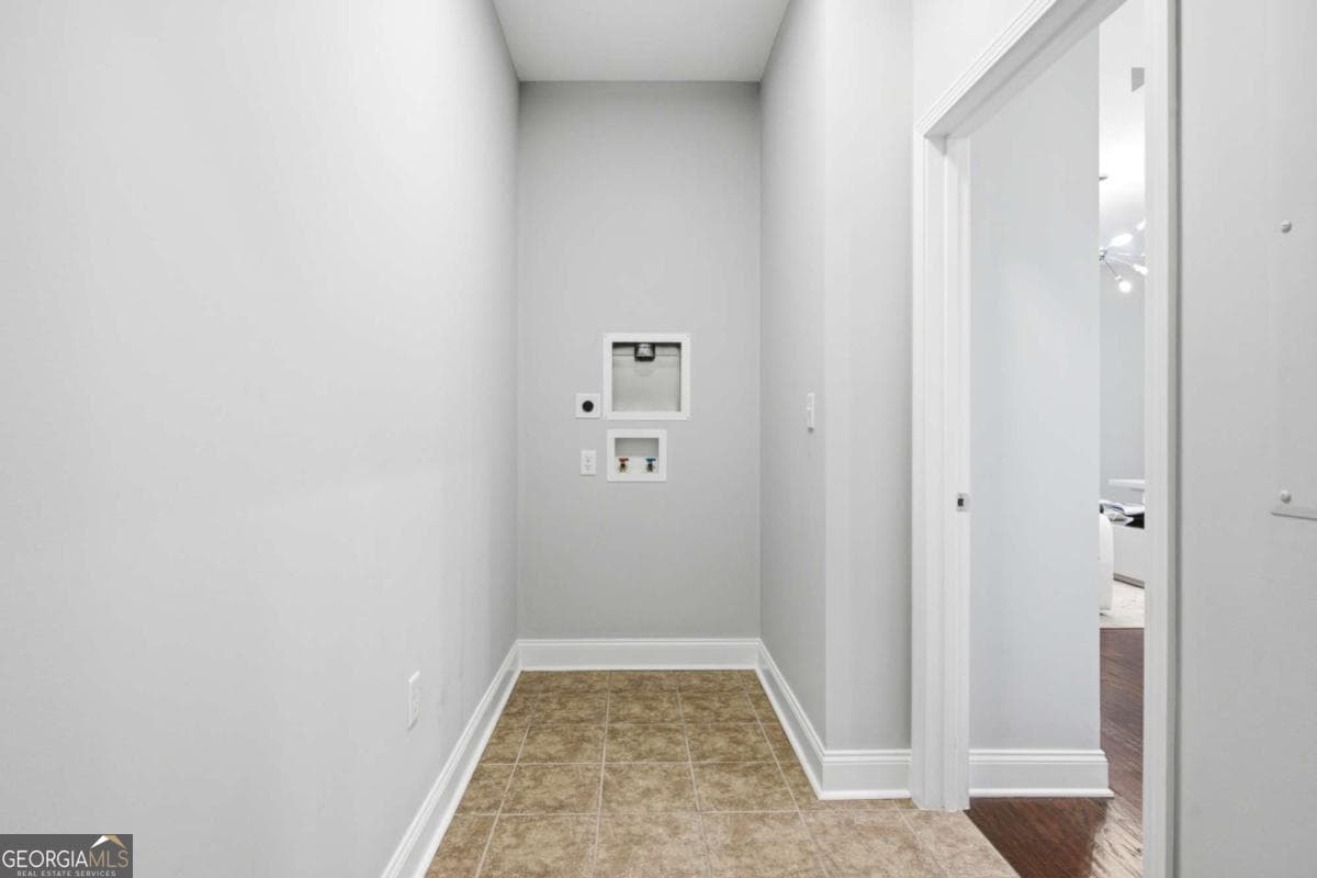 3 bedroom, 3 bathroom, 2,027 sq ft condominium for sale at 270 17th Street 4306, Atlanta, GA 30363 — photo 8