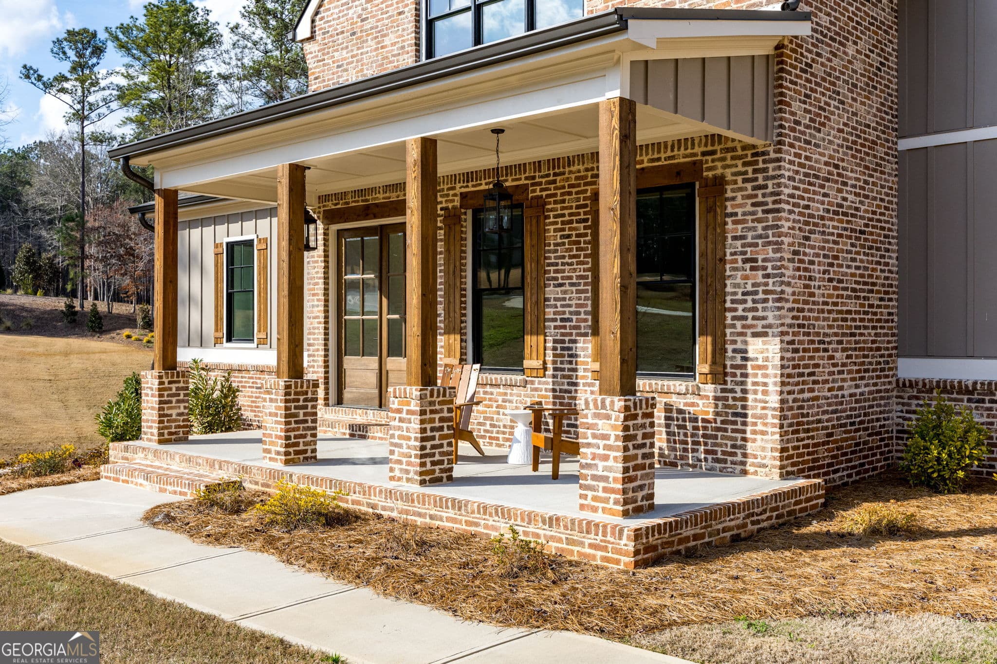 4 bedroom, 4 bathroom, 3,927 sq ft single family residence for sale at 104 Piedmont Circle, Forsyth, GA 31029 — photo 2