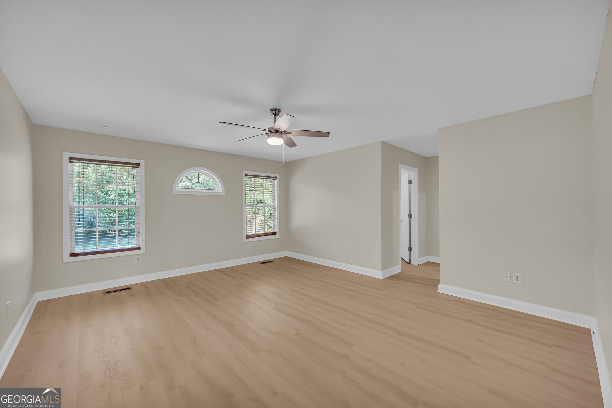 2 bedroom, 2.5 bathroom, 1,841 sq ft single family residence for sale at 1836 Mize Road, Toccoa, GA 30577 — photo 8