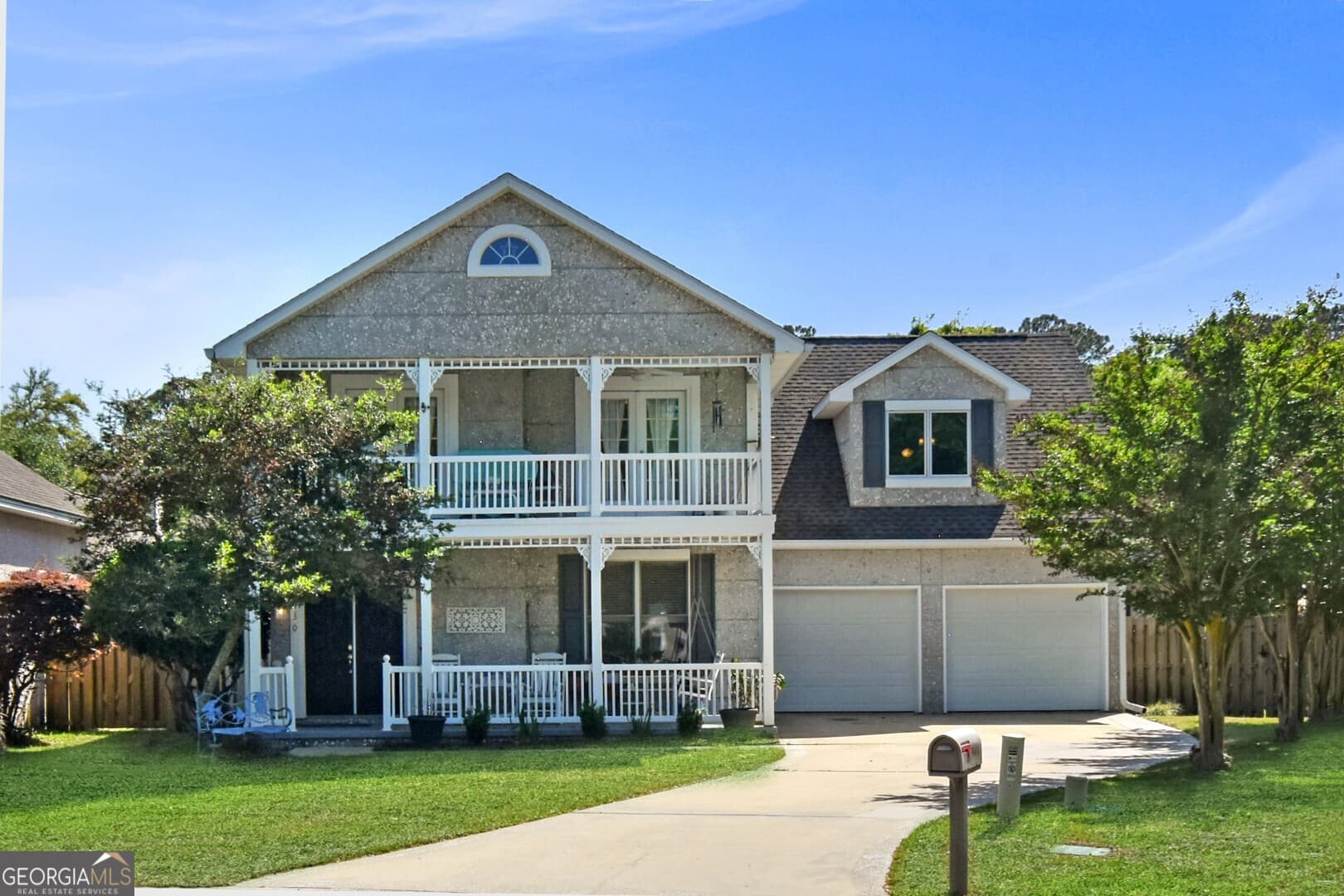 4 bedroom, 2.5 bathroom, 2,851 sq ft single family residence for sale at 530 Clement Circle, St. Simons, GA 31522