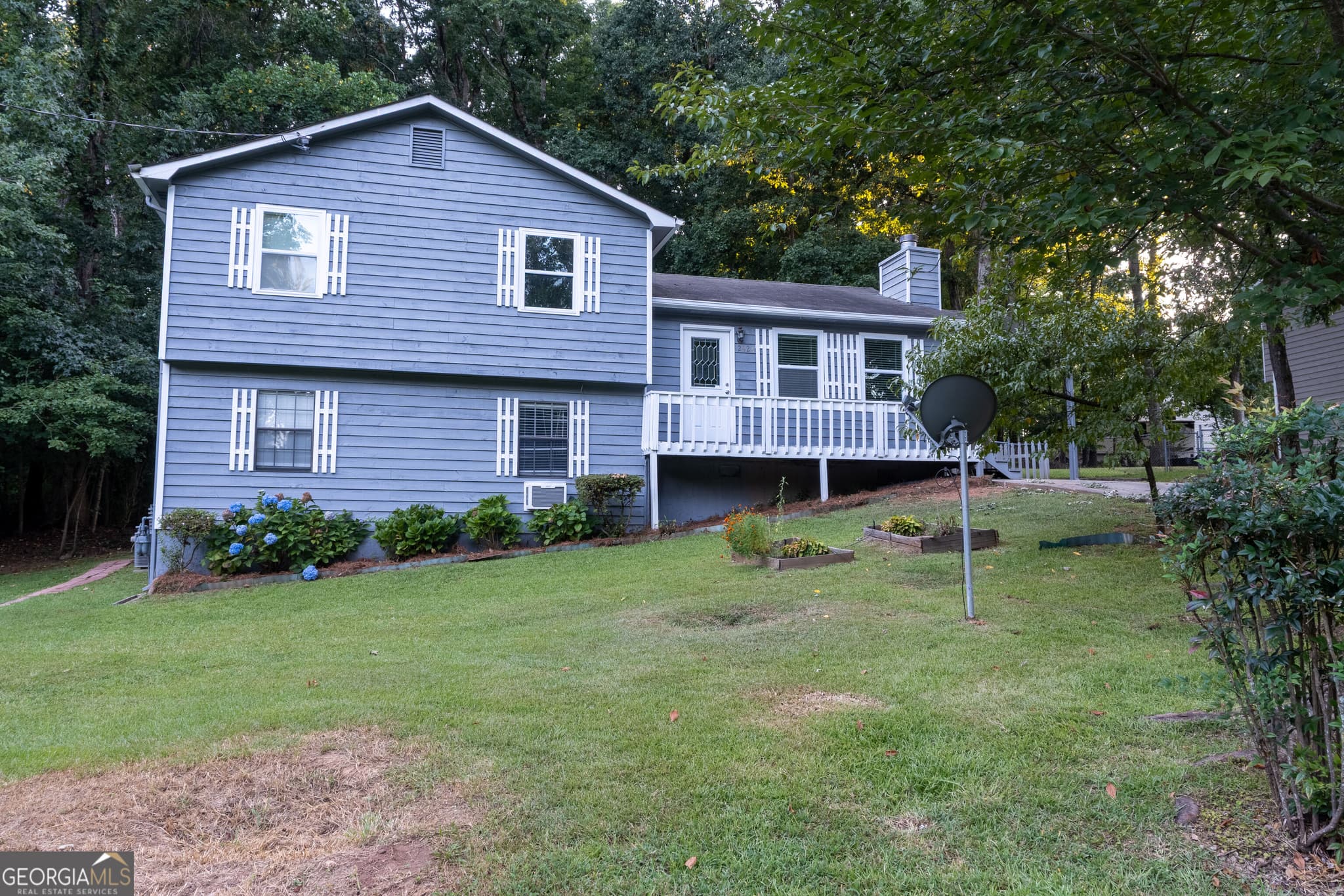 4 bedroom, 3 bathroom, 2,400 sq ft single family residence for sale at 2424 Rhine Court, Lawrenceville, GA 30043 — photo 2