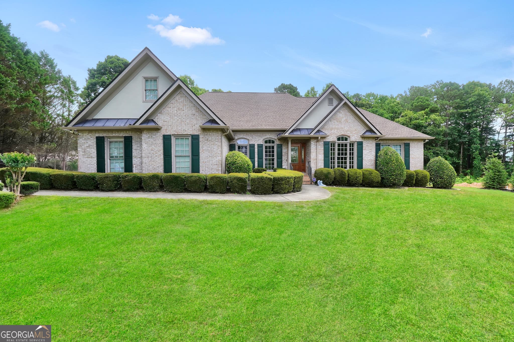 6 bedroom, 4.5 bathroom, 6,557 sq ft single family residence for sale at 46 Riverview Drive, Dawsonville, GA 30534