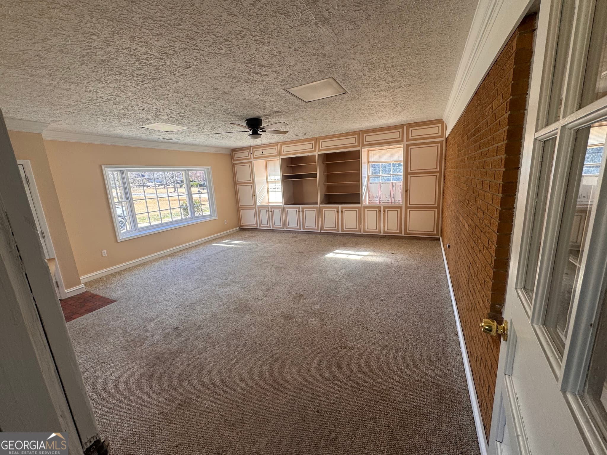 3 bedroom, 2 bathroom, 2,206 sq ft single family residence for sale at 5175 Forest Drive, Covington, GA 30014 — photo 6